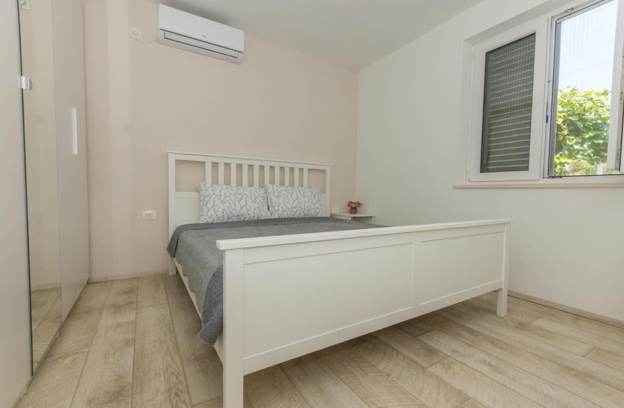 Adria Krk Apartment Krk Town Exterior photo